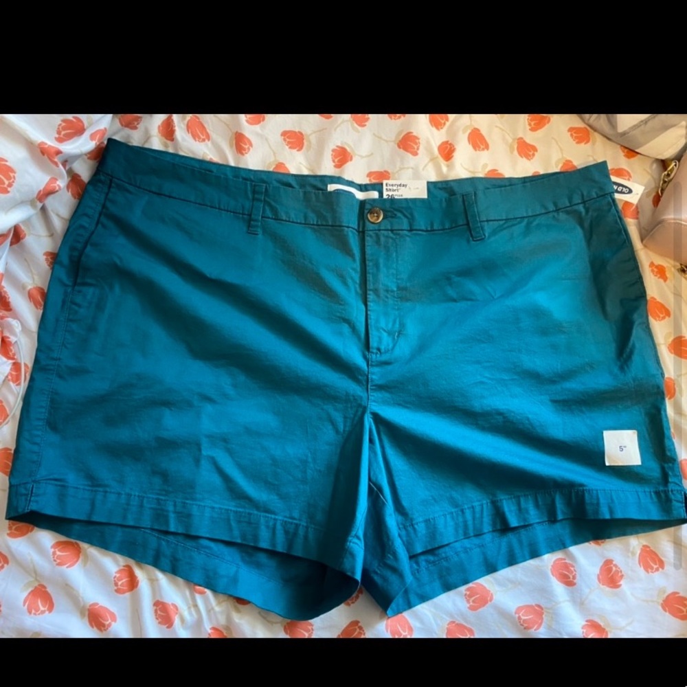 Mid-Rise Linen-Blend Plus-Size Shorts NWT